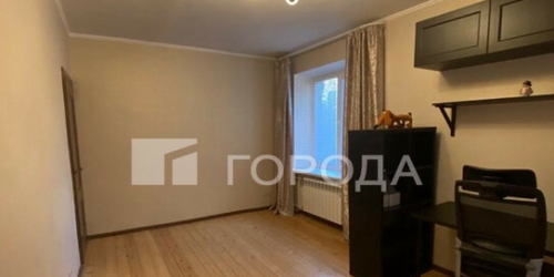 3-комн квартира улица Алексея Свиридова,  д. 5