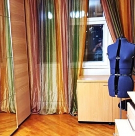 Продажа 4-комн квартиры на вторичном рынке улица Академика Семёнова,  д. 3