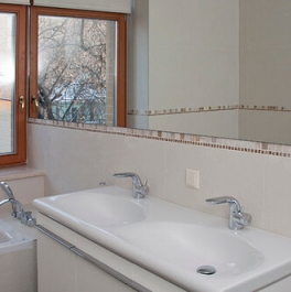 Аренда 4-комн квартиры на вторичном рынке Колымажный переулок,  д. 10