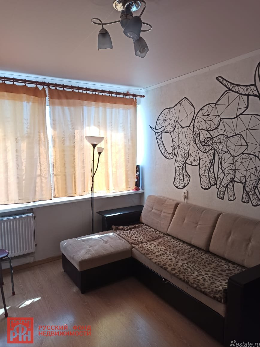 Продажа 3-комн квартиры на вторичном рынке Кировск г., Ладожская ул. ,  д. 20