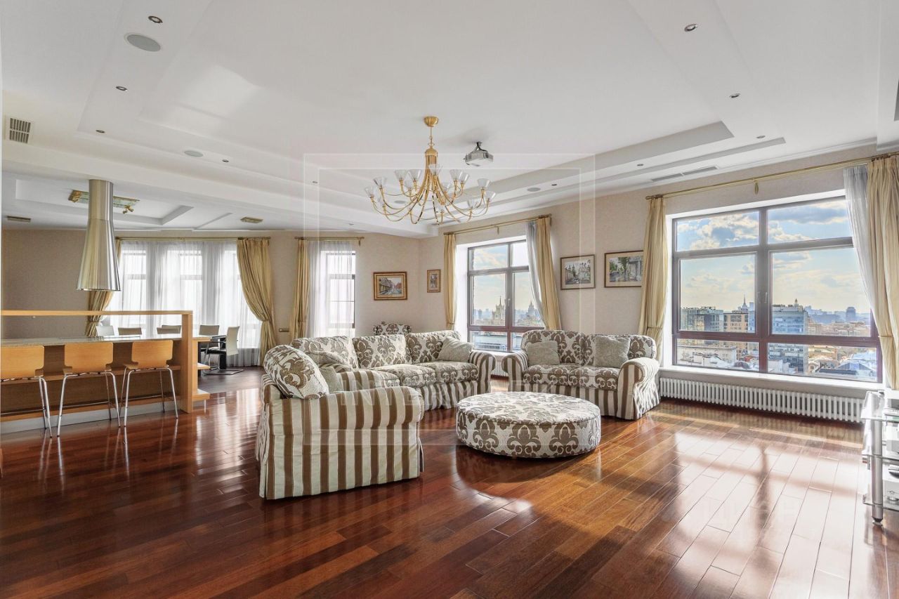 Продажа 4-комн квартиры на вторичном рынке 4-я Тверская-Ямская улица, 22к2