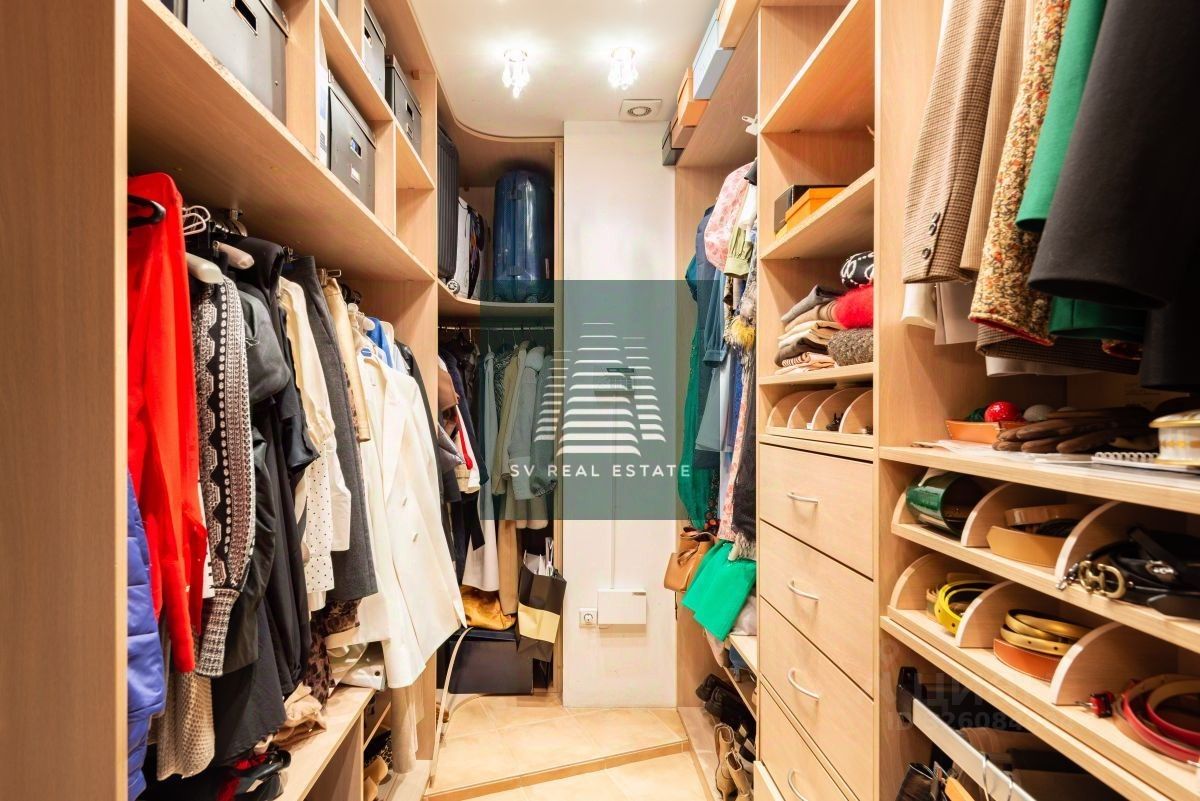 Продажа 2-комн квартиры на вторичном рынке улица Кутузова, 11К4