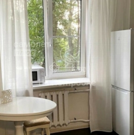 Продажа 2-комн квартиры на вторичном рынке Краснопрудная улица,  д. 1