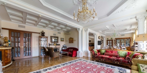 5-комн квартира 11-я В.О. линия,  д. 20