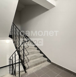 Продажа 3-комн квартиры на вторичном рынке Новоостаповская улица,  д. 16 к1