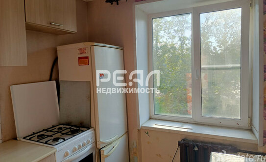 Продажа 1-комн квартиры на вторичном рынке Войсковицы, пл Манина,  д. 6