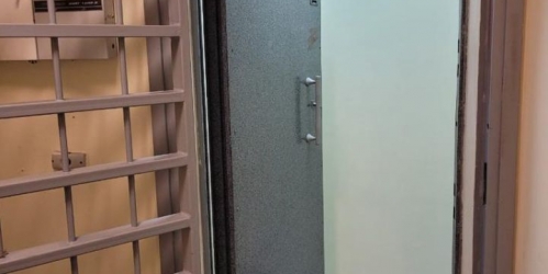 Помещение свободного назначения ул Лобанова,  д. 2/21