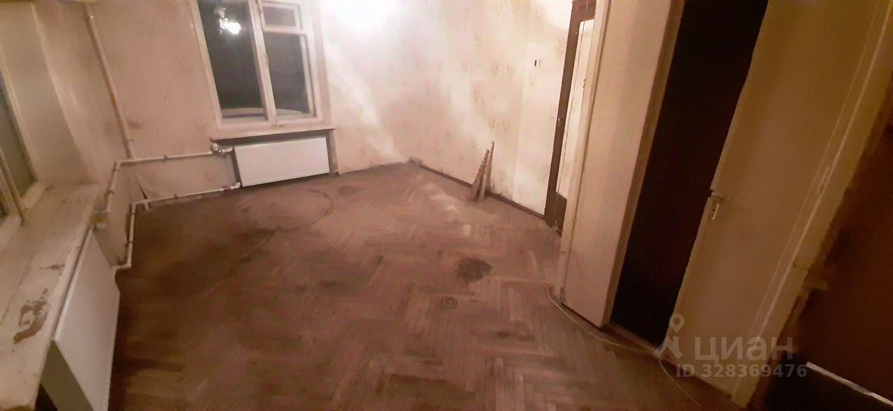 Продажа 1-комн квартиры на вторичном рынке улица Крюкова, 21