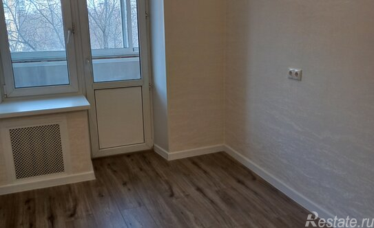 Продажа 3-комн квартиры на вторичном рынке Халтуринская улица,  д. 19