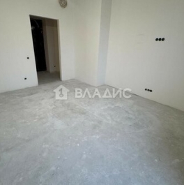 Продажа 2-комн квартиры на вторичном рынке улица Харченко,  д. 12