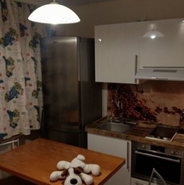 Аренда 1-комн квартиры на вторичном рынке Яна Райниса б-р,  д. 37