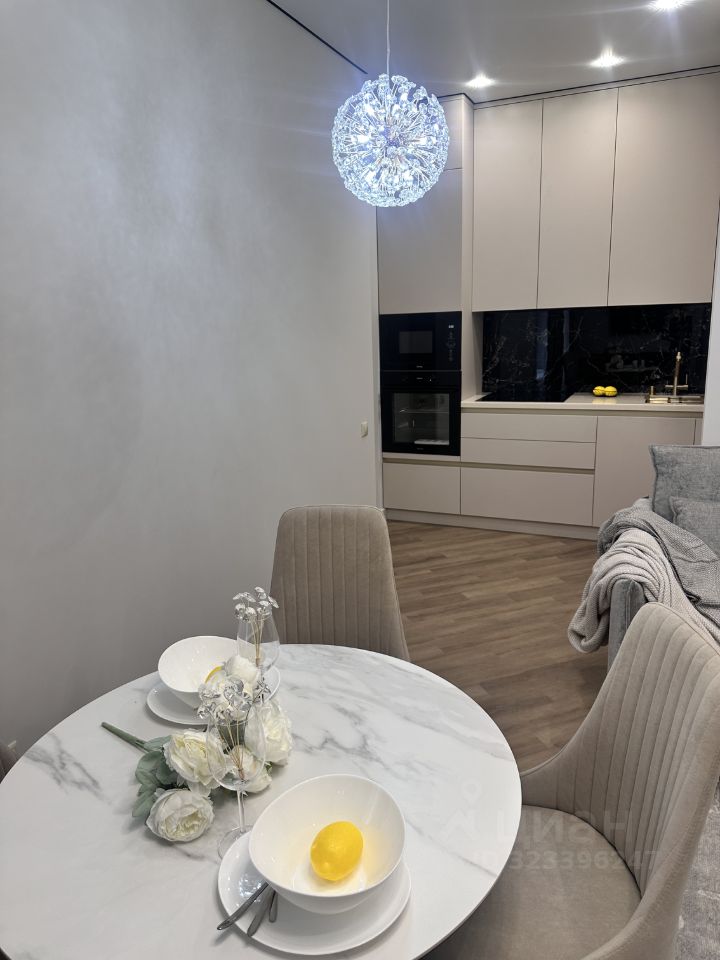 Продажа 3-комн квартиры на вторичном рынке Староалексеевская улица, 5А