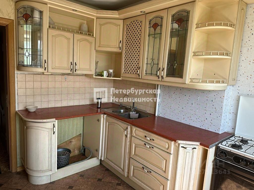 Продажа 3-комн квартиры на вторичном рынке проспект Мечникова, 5К2