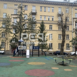 Продажа 4-комн квартиры на вторичном рынке Бабушкина ул,  д. 79