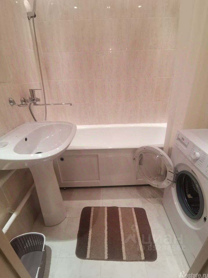 Аренда 2-комн квартиры на вторичном рынке Интернациональная улица,  д. 2