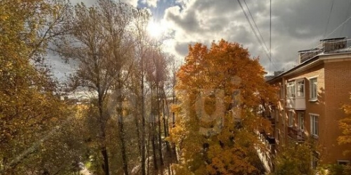 2-комн квартира Алтайская улица,  д. 21