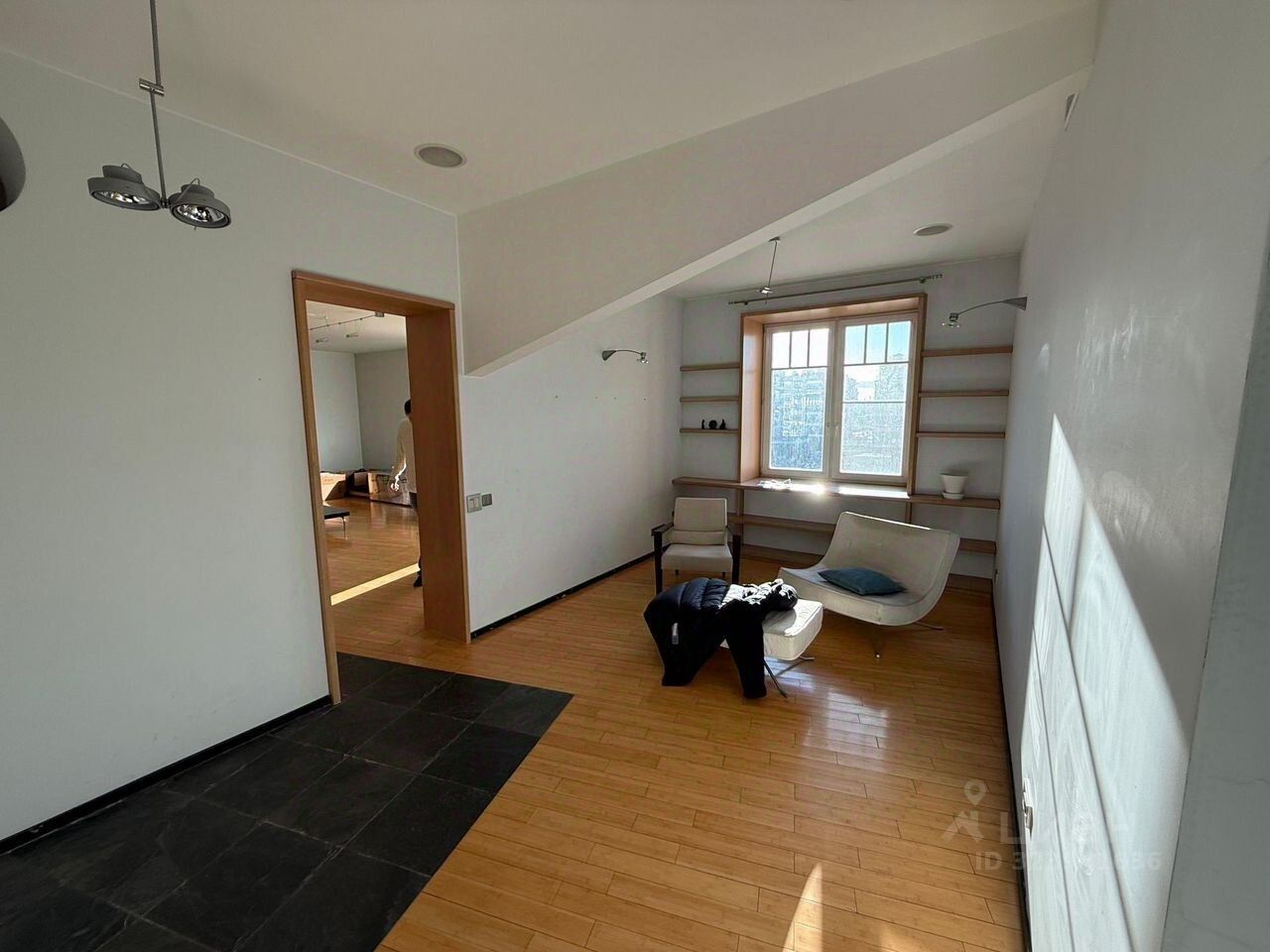 Продажа 4-комн квартиры на вторичном рынке Вязовая улица, 13к2