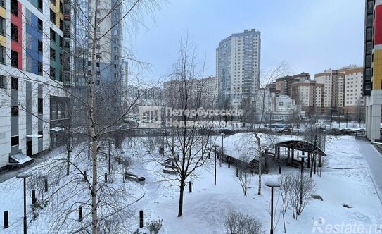 Продажа 1-комн квартиры на вторичном рынке ул Оптиков,  д. 34,  к. 1