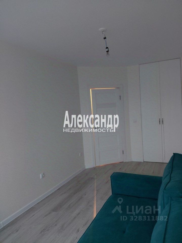Продажа 1-комн квартиры на вторичном рынке улица Русановская, 18к6