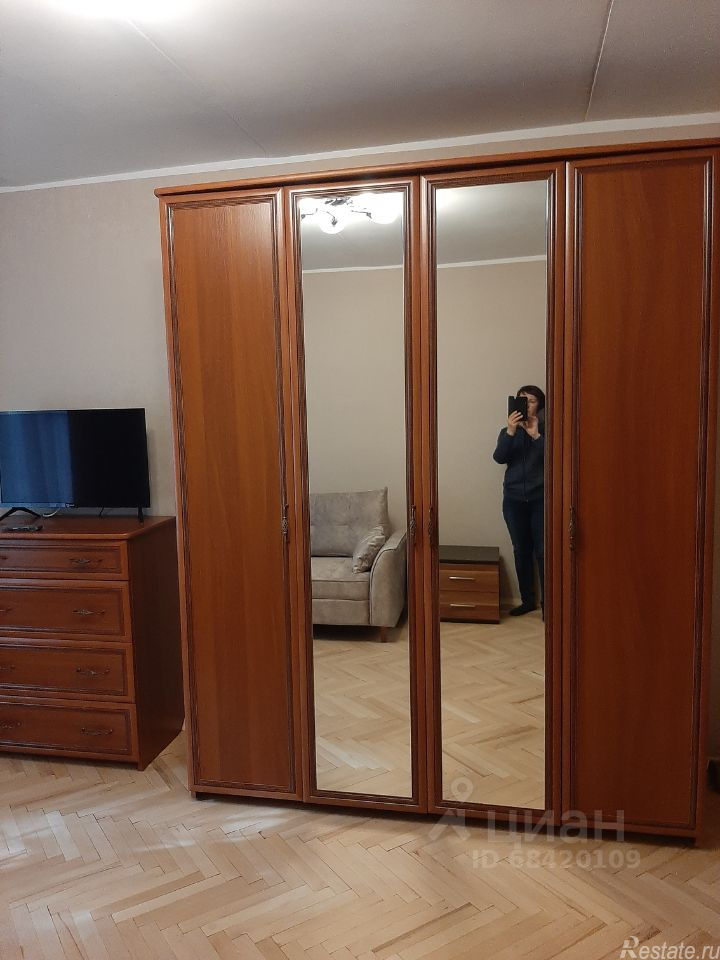 Аренда 1-комн квартиры на вторичном рынке Каспийская улица,  д. 2/1