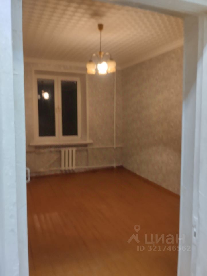 Продажа 2-комн квартиры на вторичном рынке пос. Санаторий Озеры,  д. 1