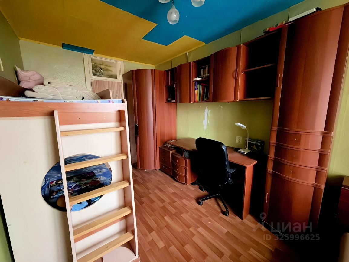 Продажа 2-комн квартиры на вторичном рынке Чехов, улица Полиграфистов, 19