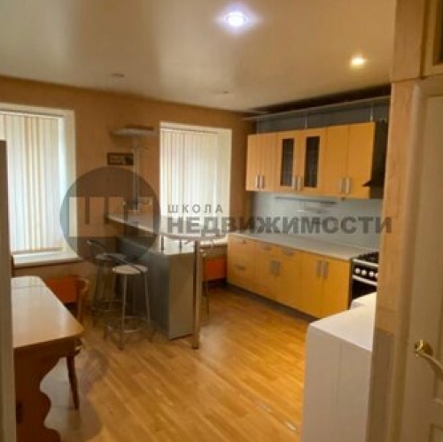 4-комн квартира Загородный пр-кт,  д. 21-23