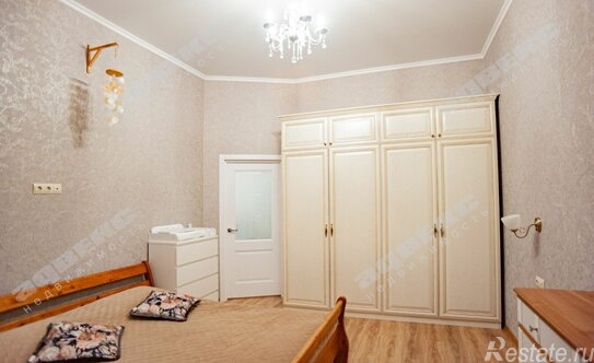 Продажа 3-комн квартиры на вторичном рынке Зверинская улица,  д. 42