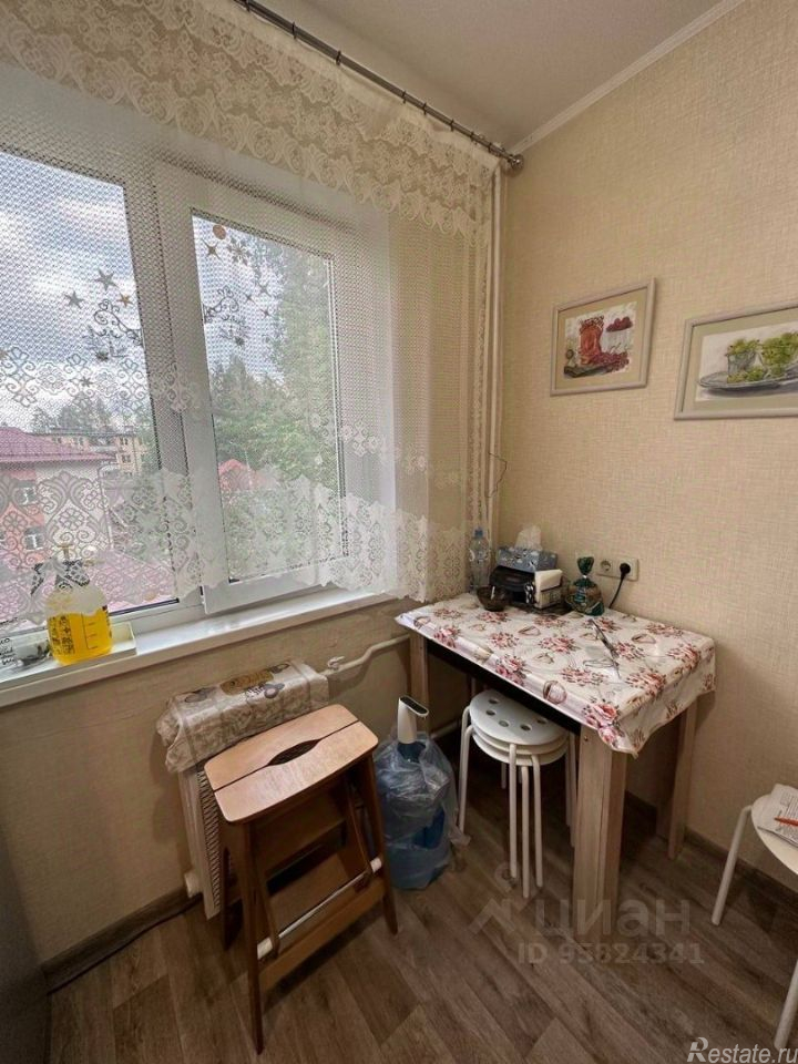 Продажа 2-комн квартиры на вторичном рынке Раменское г, Чугунова ул,  д. 16