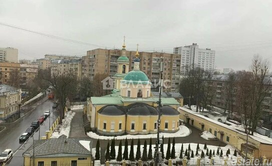 Продажа 3-комн квартиры на вторичном рынке Тихвинская улица,  д. 14 к1