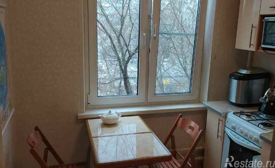 Продажа 1-комн квартиры на вторичном рынке Снайперская улица,  д. 6 к1