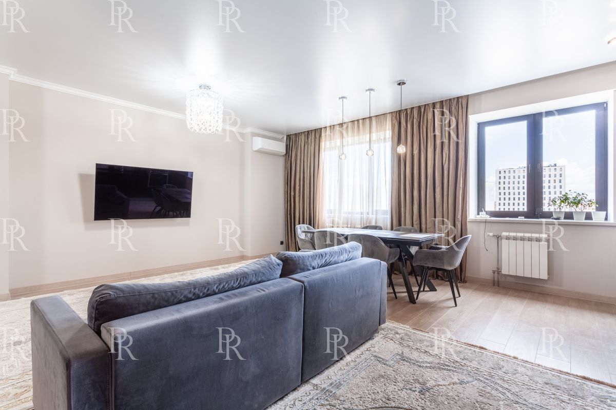 Продажа 3-комн квартиры на вторичном рынке улица Покрышкина, 8к2
