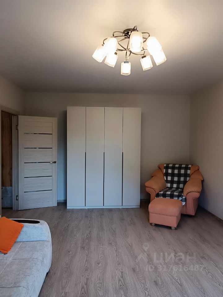 Аренда 2-комн квартиры на вторичном рынке Ленинский проспект, 88К3