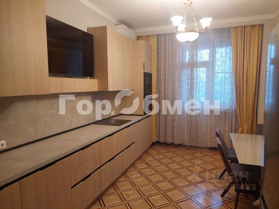Продажа 4-комн квартиры на вторичном рынке Новочеремушкинская улица, 71/32