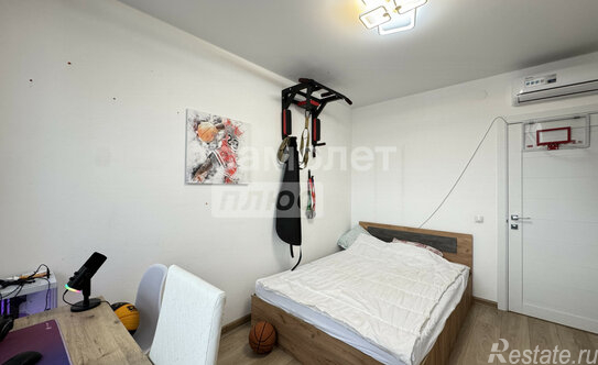 Продажа 3-комн квартиры на вторичном рынке Лобненская улица,  д. 13 к2