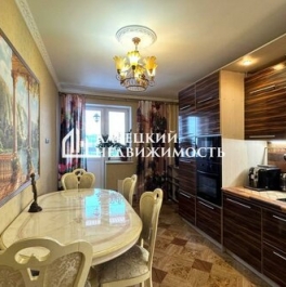 Продажа 4-комн квартиры на вторичном рынке Химки г, Ватутина ул,  д. 4 к2