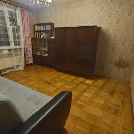 Продажа 3-комн квартиры на вторичном рынке Хабаровская улица,  д. 2