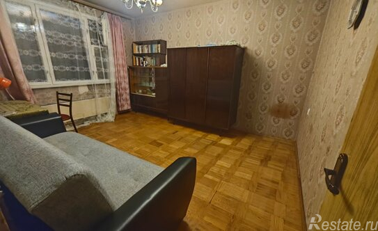 Продажа 3-комн квартиры на вторичном рынке Хабаровская улица,  д. 2