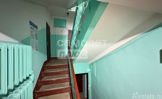 Продажа 2-комн квартиры на вторичном рынке Новощукинская улица,  д. 1