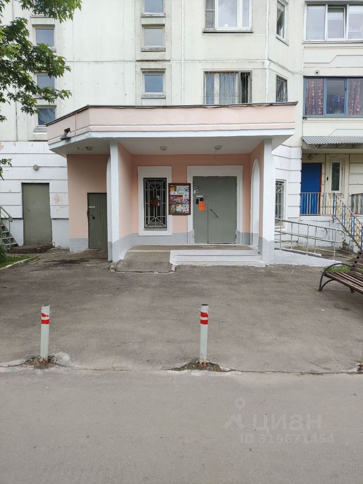 Аренда 2-комн квартиры на вторичном рынке улица Маршала Савицкого, 20