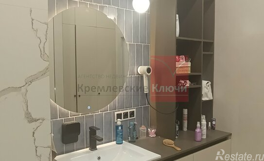 Продажа 2-комн квартиры на вторичном рынке Эдварда Грига ул,  д. 15