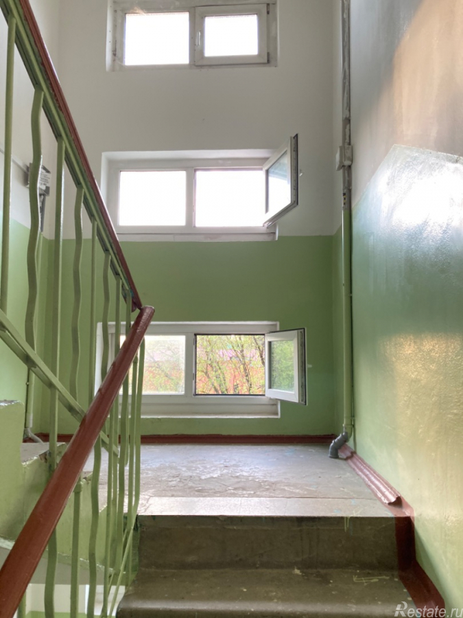 Продажа 2-комн квартиры на вторичном рынке Клин, Гагарина ул., 24