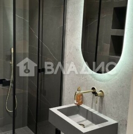 Продажа 1-комн квартиры на вторичном рынке Базовская улица,  д. 15Б к3
