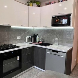 Продажа 3-комн квартиры на вторичном рынке Светлановский пр-кт,  д. 46 к1