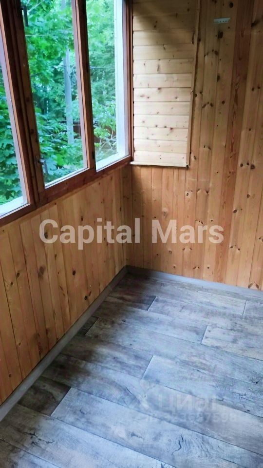 Аренда 3-комн квартиры на вторичном рынке Днепропетровская улица, 25