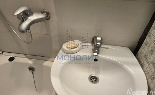 Продажа 1-комн квартиры на вторичном рынке Доброслободская улица,  д. 12