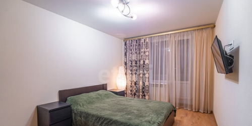 3-комн квартира Белградская улица,  д. 12