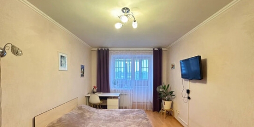 3-комн квартира Пушкин г, Кедринская ул,  д. 12