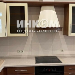 Продажа 2-комн квартиры на вторичном рынке Мичуринский пр-кт,  д. 39