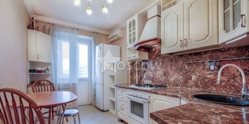 2-комн квартира улица Габричевского,  д. 8
